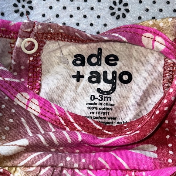 🛍PRETTY Little GIRLS ROMPER SIZE 0-3 MONTHS 🛍 - Picture 4 of 6